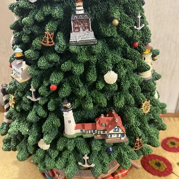 Danbury Mint Captain's Lighthouse Christmas Tree Complete w/ Accessories & Box - Picture 4 of 16